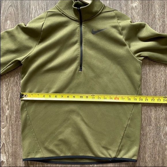 Nike Dri-Fit olive sweatshirt. Men's small - Picture 10 of 10